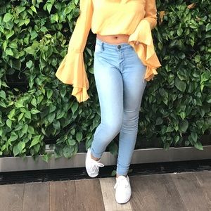 Light wash Cotton On jeggings